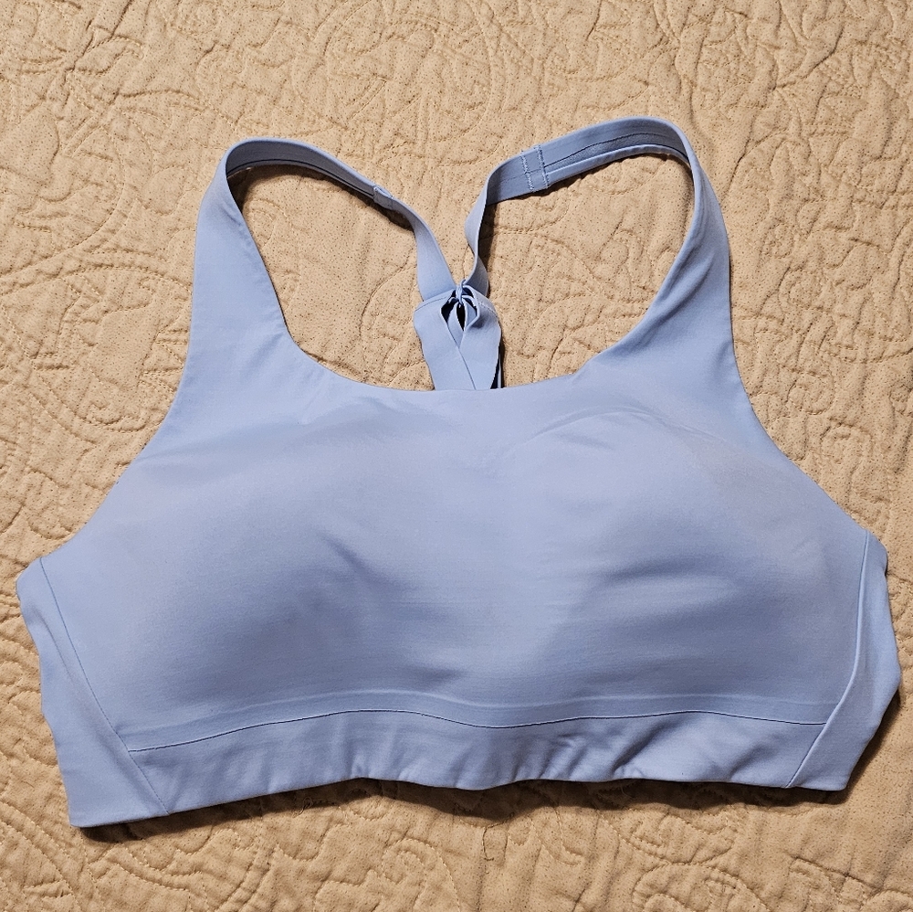 Athleta Light Blue Advance Sports Bra 36C EUC